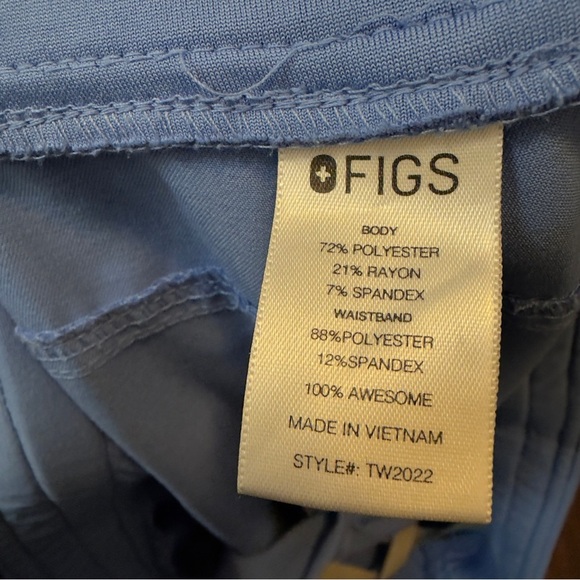 Figs Women's Moto Scrub Pants - Picture 9 of 14
